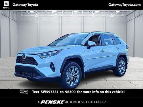 2025 Toyota RAV4 XLE Premium
