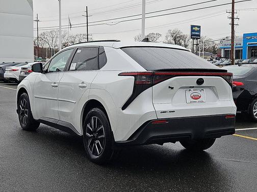 2026 Toyota bZ XLE