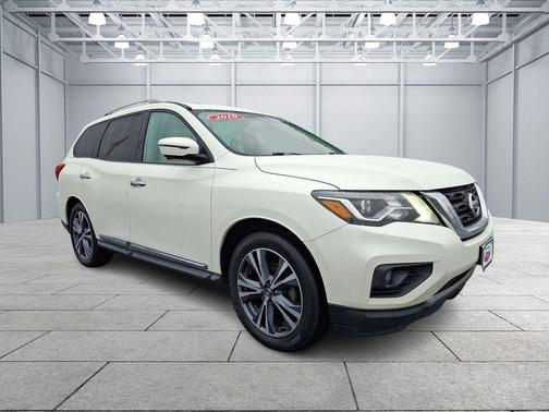 2019 Nissan Pathfinder Platinum
