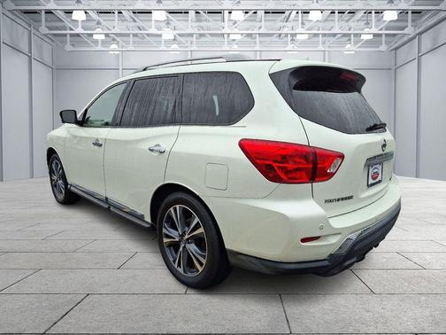 2019 Nissan Pathfinder Platinum