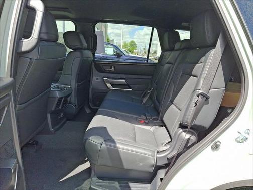 2025 Toyota Sequoia SR5