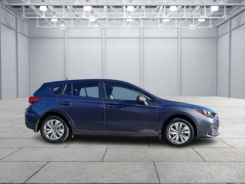 2017 Subaru Impreza 2.0i