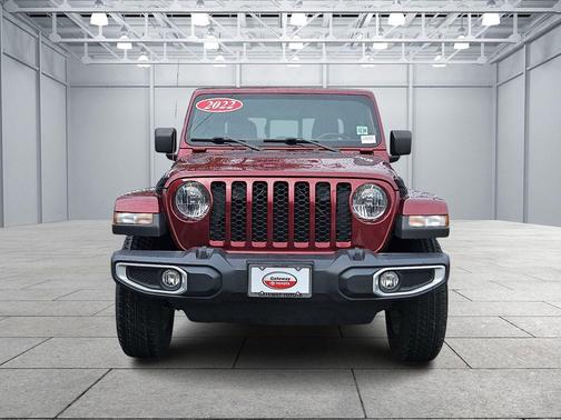 2022 Jeep Gladiator Sport S