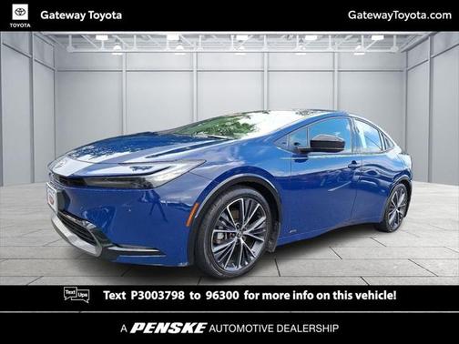 2023 Toyota Prius XLE