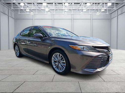 2018 Toyota Camry XLE