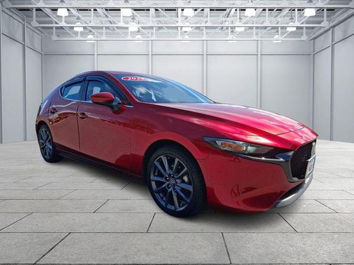 2023 Mazda Mazda3 FWD w/Preferred Package