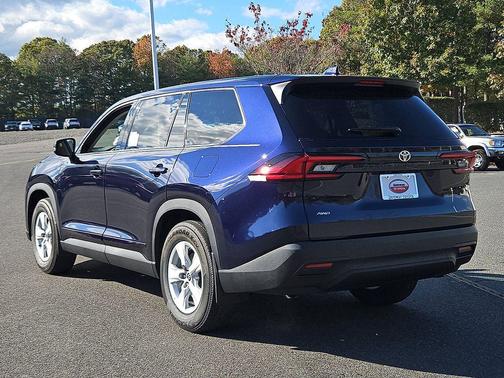 2026 Toyota Highlander LE