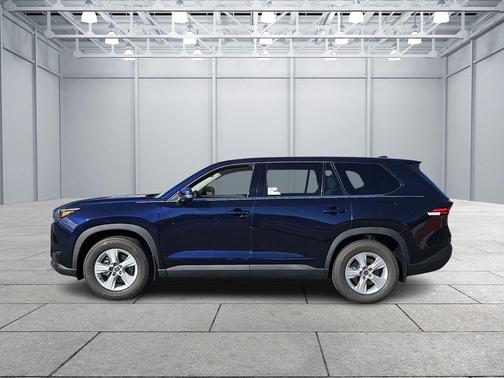 2026 Toyota Highlander LE