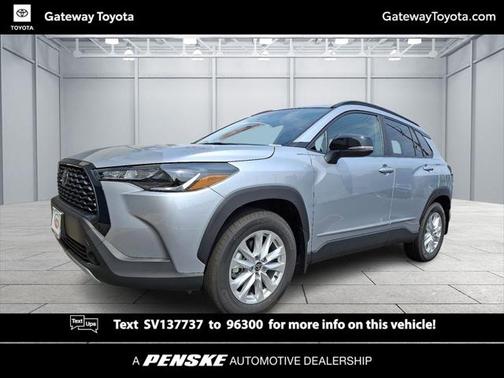 2025 Toyota Corolla Cross LE
