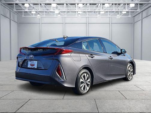 2018 Toyota Prius Prime Plus