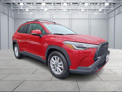 2022 Toyota Corolla Cross LE