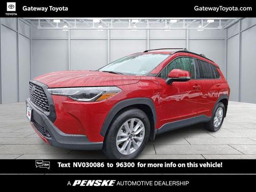 2022 Toyota Corolla Cross LE