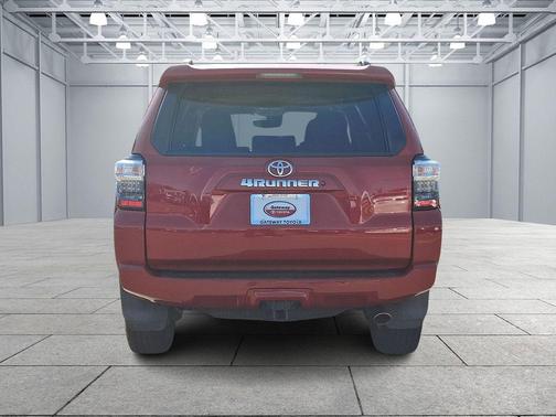 2020 Toyota 4Runner SR5