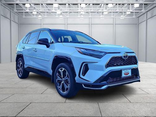 2025 Toyota RAV4 Hybrid SE