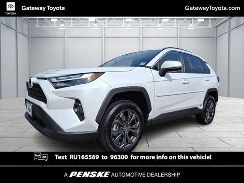 2024 Toyota RAV4 Hybrid XLE Premium