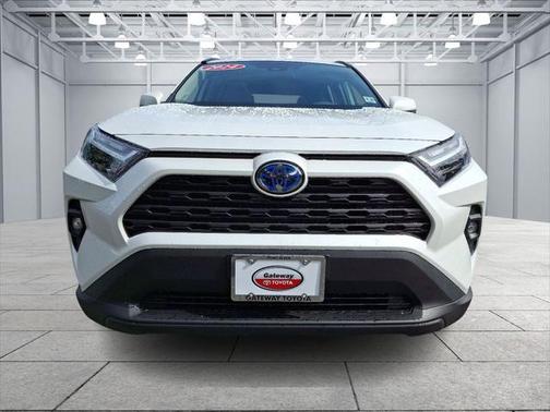 2024 Toyota RAV4 Hybrid XLE Premium