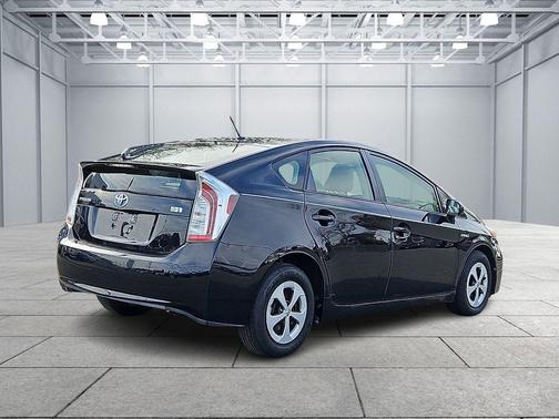 2014 Toyota Prius Two