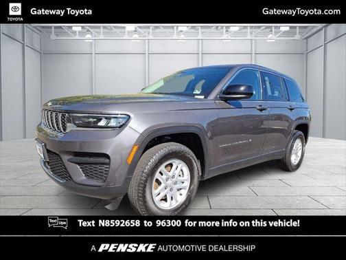 2022 Jeep Grand Cherokee Laredo