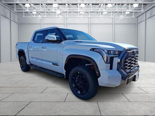 2025 Toyota Tundra Hybrid Limited