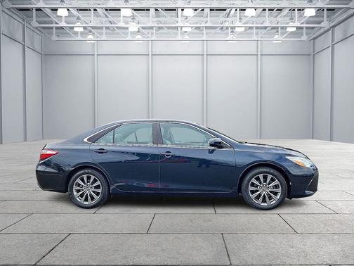 2015 Toyota Camry XSE