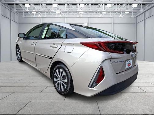 2021 Toyota Prius Prime LE