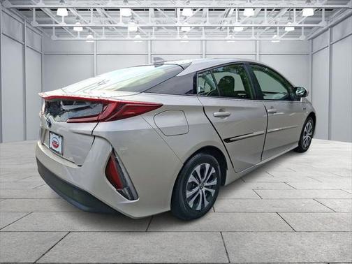 2021 Toyota Prius Prime LE