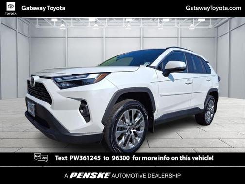 2023 Toyota RAV4 XLE Premium