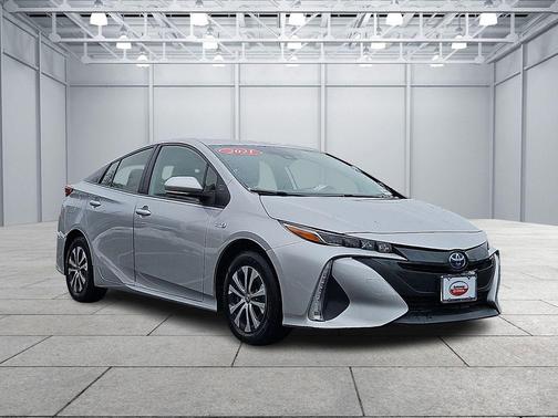 2021 Toyota Prius Prime XLE