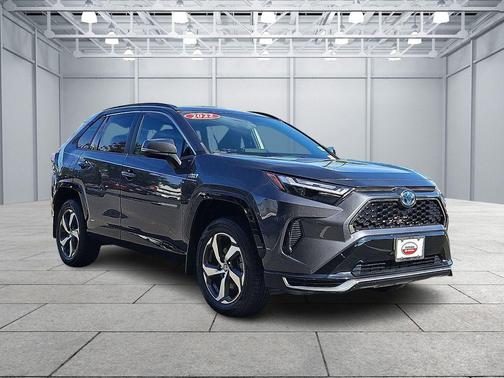 2022 Toyota RAV4 Prime SE
