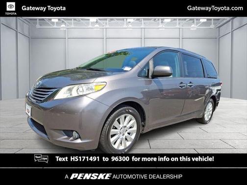 2017 Toyota Sienna XLE