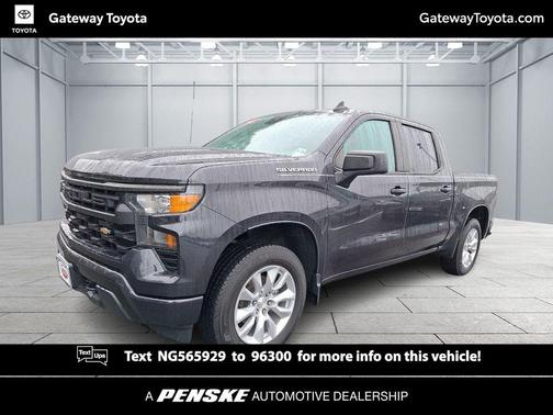 2022 Chevrolet Silverado 1500 Custom