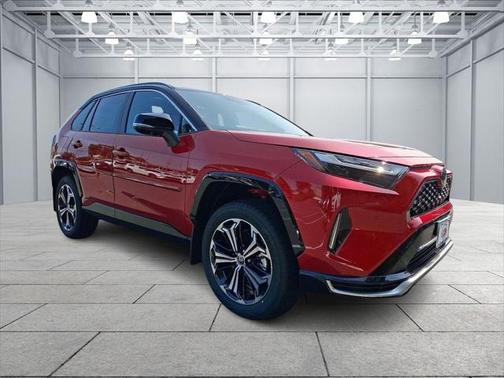 2025 Toyota RAV4 Hybrid SE