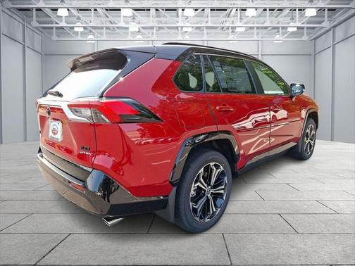 2025 Toyota RAV4 Hybrid SE