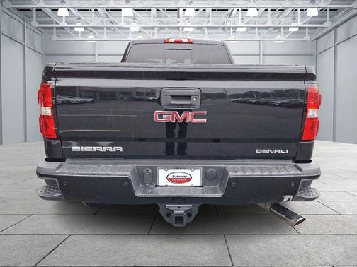 2017 GMC Sierra 2500 Denali