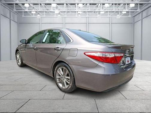 2015 Toyota Camry Hybrid SE