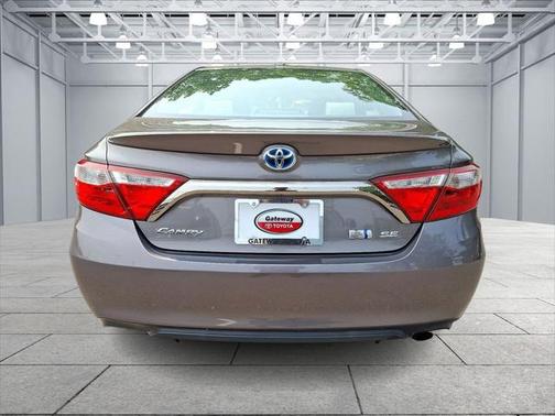 2015 Toyota Camry Hybrid SE