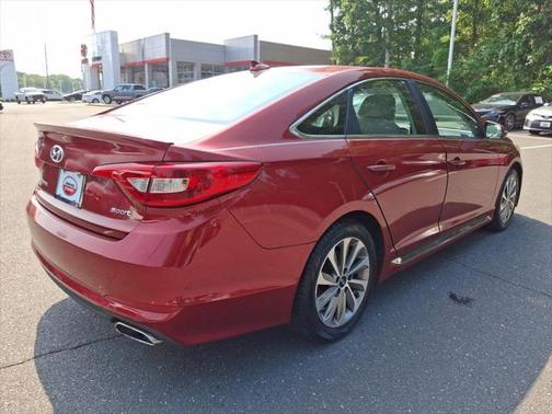 2016 Hyundai SONATA Sport