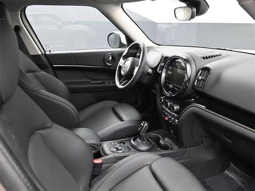 2023 MINI Countryman Cooper S