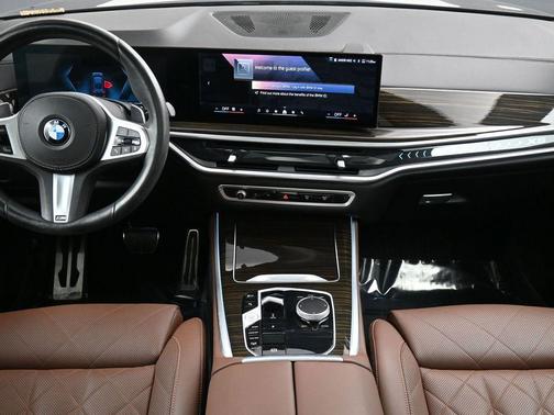 Carbon Black Metallic 2024 BMW X5 xDrive40i