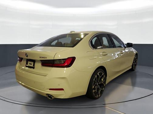 Alpine White 2026 BMW 330 I