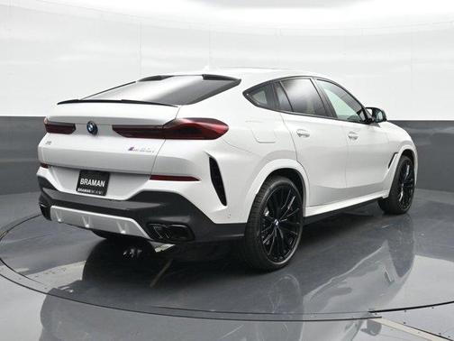 2026 BMW X6 M60i
