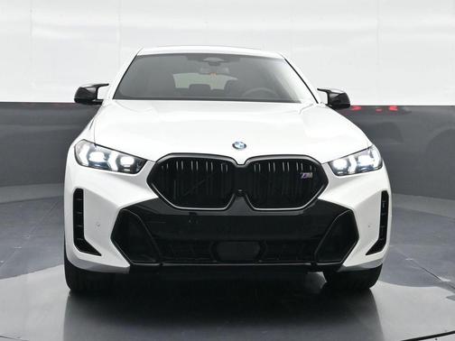 Mineral White Metallic 2026 BMW X6 M60i