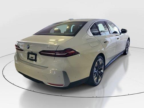 2026 BMW 530 i
