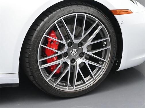 2024 Porsche 911 Carrera S