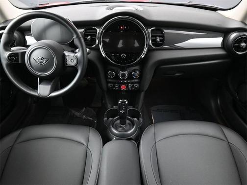 2024 MINI Hardtop Cooper