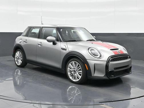 Silver 2024 MINI Hardtop Cooper S