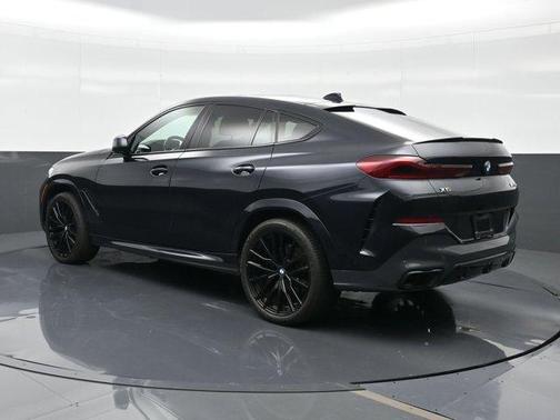 Carbon Black Metallic 2021 BMW X6 M50i