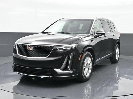 2025 Cadillac XT6 Luxury FWD