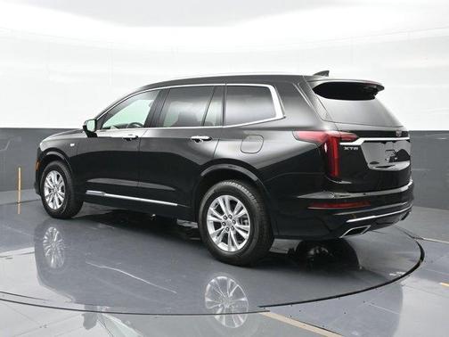2025 Cadillac XT6 Luxury FWD