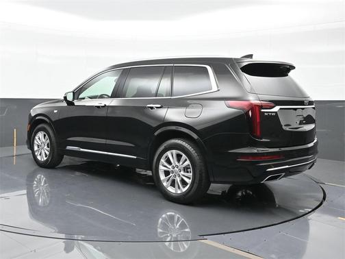 2025 Cadillac XT6 Luxury FWD